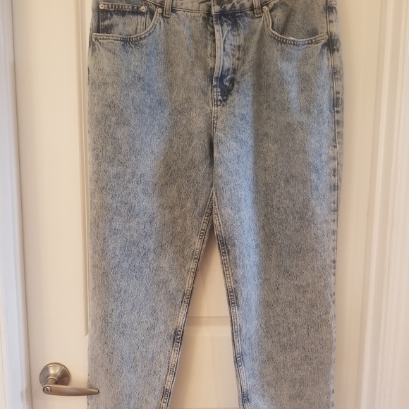 BDG Urban Outfitters Authentic Straight Leg Jeans size 36/32 - Picture 3 of 7